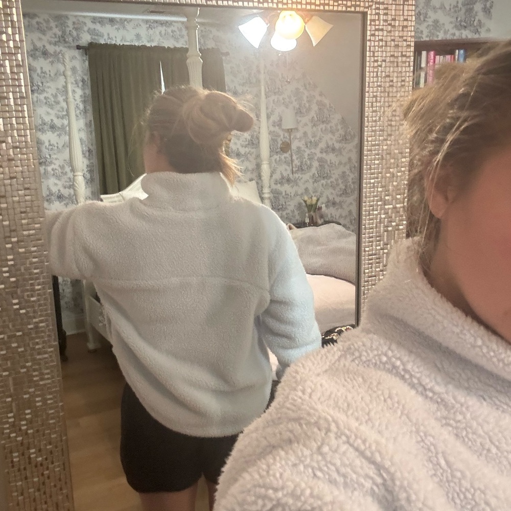 Light Blue Fleece - Picture 4 of 13